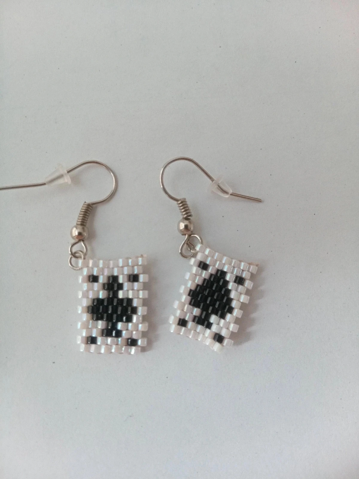 Boucles d'oreilles As de Trèfle et As de Pique en perles miyuki delica
